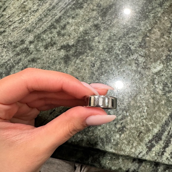 OURA RING SILVER - Picture 6 of 8